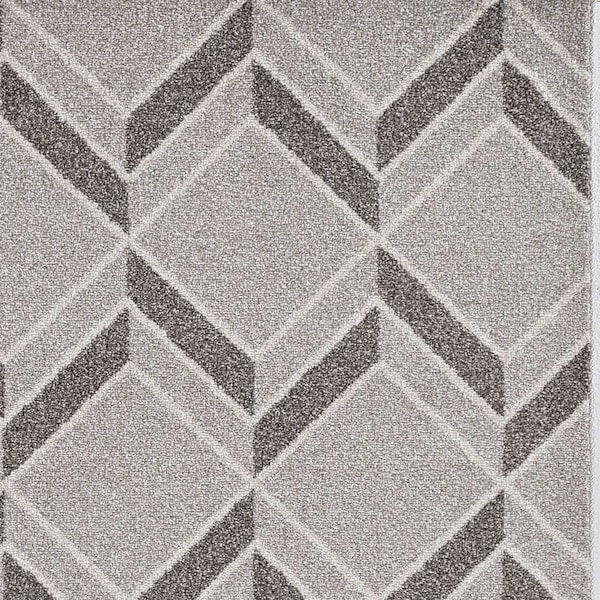 Palacedesigns 63 x 91 in. Grey Polypropylene Rug PA3664547 - main